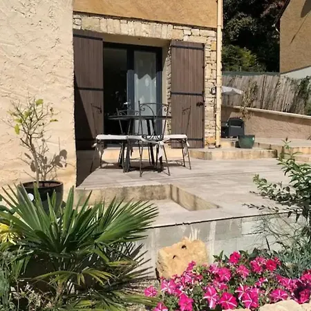 Cosy Apartament Sarlat-la-Canéda